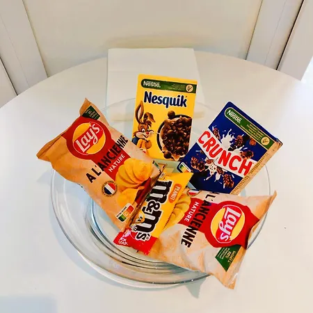 4 Persons - Center - Clim - 2 Mins Of - Juan Les Pins - And Sun Apartament