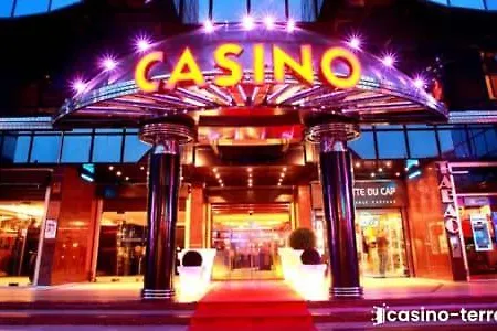 Apartament 4 Persons - Center - Clim - 2 Mins Of - Juan Les Pins - And Sun