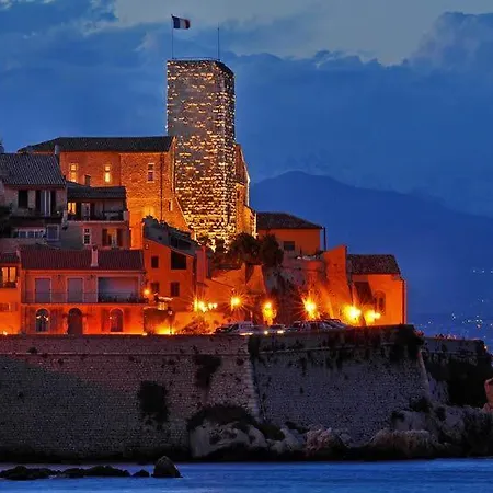 Superbe Juan Les Pins 2 Min Des Plages *