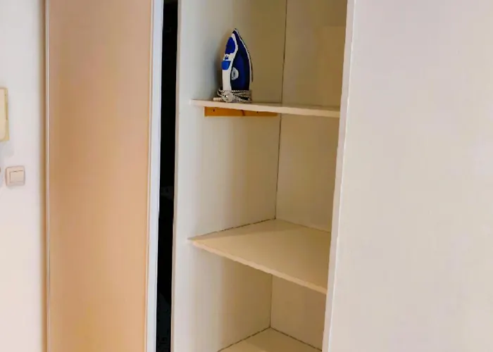 4 Persons - Center - Clim - 2 Mins Of - Juan Les Pins - And Sun Antibes